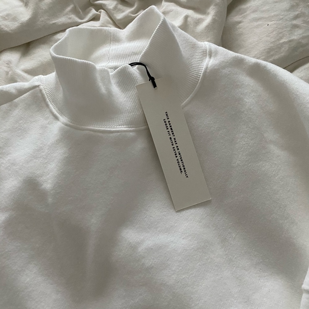 TNA Sweatshirt with Pockets